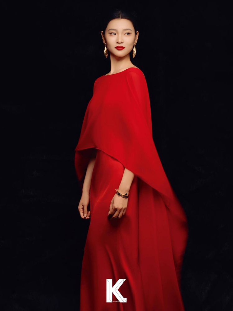 2026 New Fashion High-End Red  - огляд і ціна Photography Studio