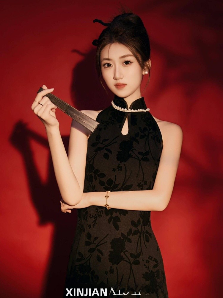 Black  Costume Studio Theme Or - огляд і ціна Photography Studio