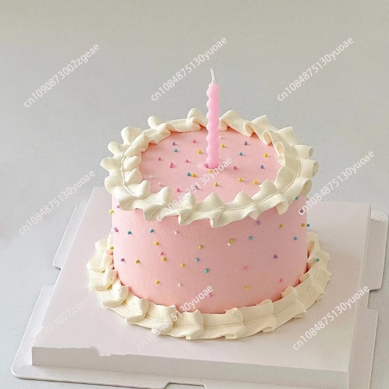 Simulation Birthday Cake Model - огляд і ціна Photography Simulator